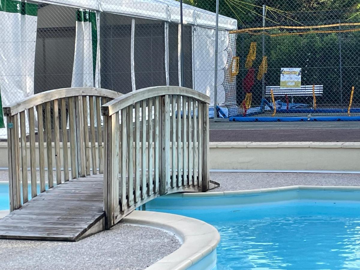 Camping Royal Ocean Hotel Saint-Sulpice-de-Royan Exterior photo